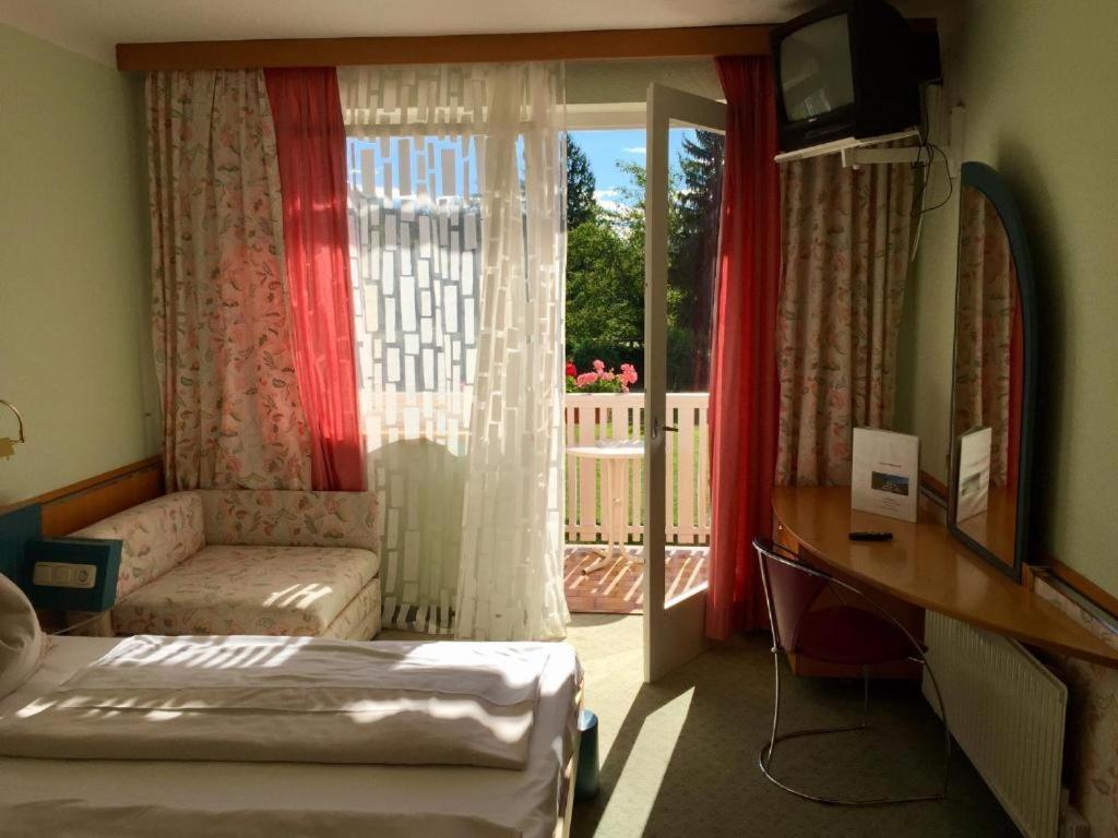 Hotel Marolt Dependance St. Kanzian am Klopeiner See Exterior foto